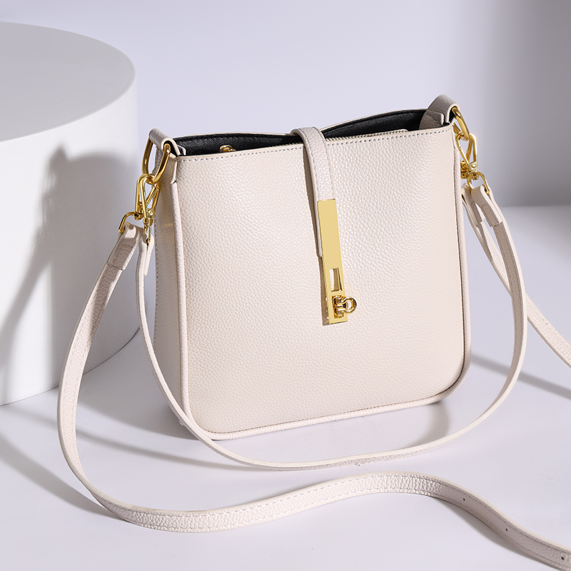 Leatherwork Ideas - New 100% cowhide Leather Shoulder Bag,