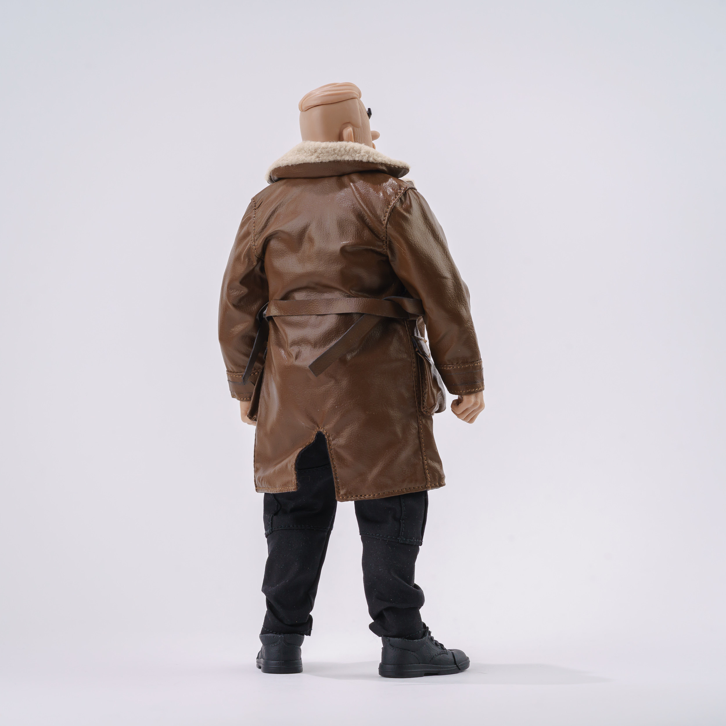 1/12 Scale Middle-aged Muscula - огляд і ціна Leatherworking Items