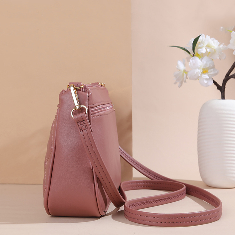 PU Leather Crossbody Bags Zipp - огляд і ціна Leatherwork Thread