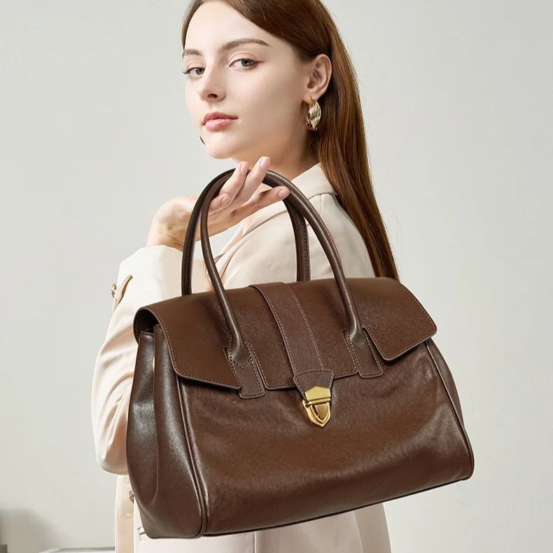 Women's Leather Briefcase: Cro - огляд і ціна Leather Work Japan