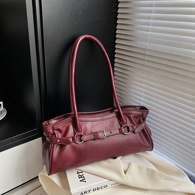 LEFTSIDE 2025New Women's Red L - огляд і ціна Leatherwork Ideas