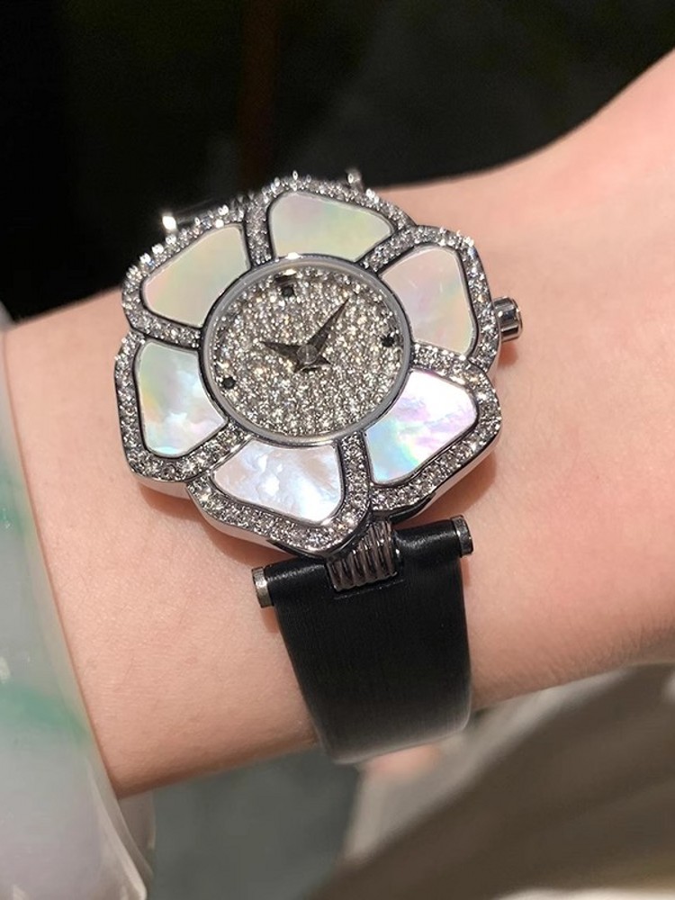 New Designer Women Luxury Flor - огляд і ціна Leatherwork Ideas