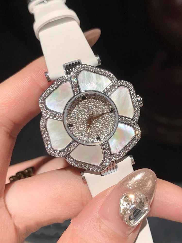 New Designer Women Luxury Flor - огляд і ціна Leatherwork Ideas